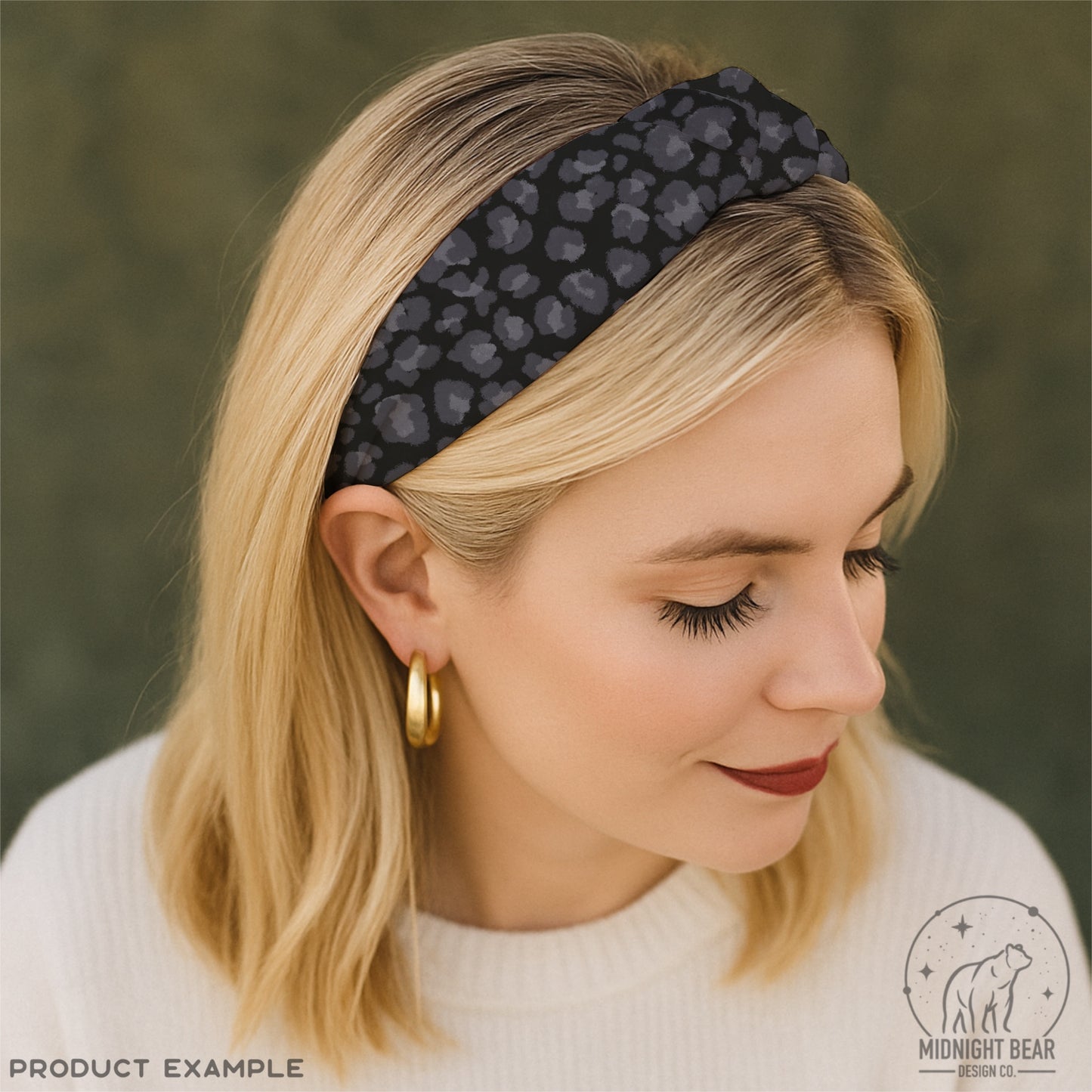 Black and Grey Leopard Print Seamless Pattern | Neutral Leopard Animal Print Design | Minimal Safari Fabric, Wallpaper, Digital Paper