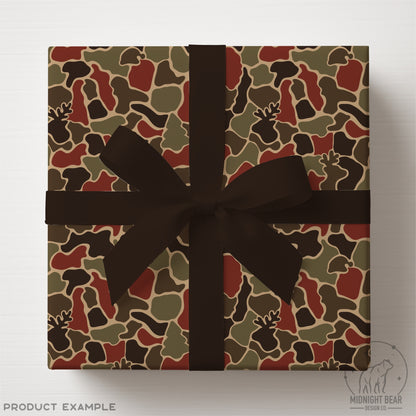 Rustic Barn Red Christmas Camo Seamless Pattern